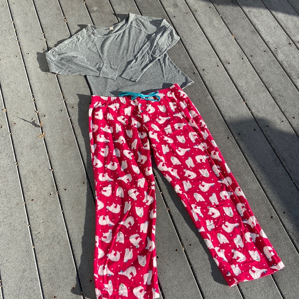 Flirtitude Gray Top and Pink Pajama Set